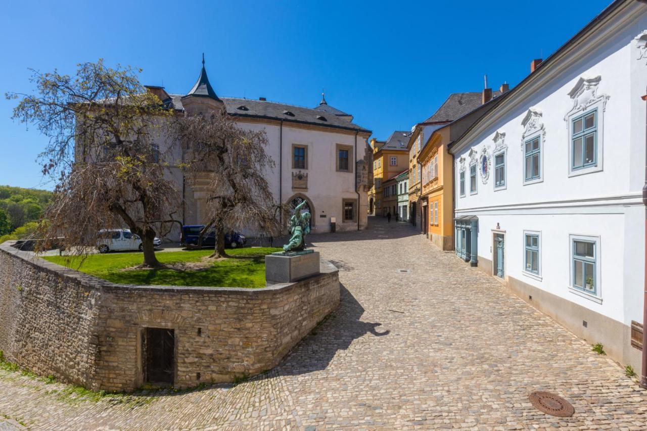 Penzion U Hradku Hotel Kutna Hora Luaran gambar